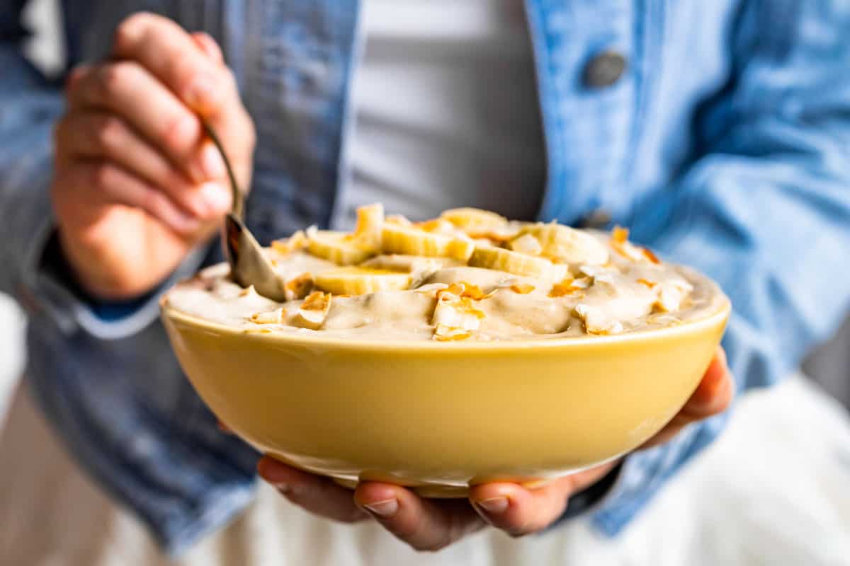 How To Make Creamy Coconut Banana Nice Cream: Healthy & Vegan